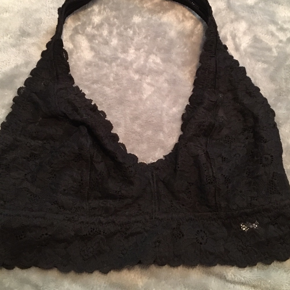 NWOT* Black aerie lace halter bralette - S-DD